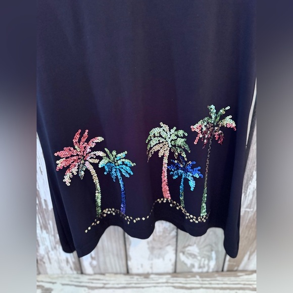 Dream Knit by Quaker Factory Palm Tree Sequin Top size  Medium Black - Picture 4 of 6